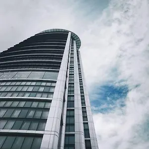 شقة Serviced Luxurious 3+1 In Address Emaar Square, اسطنبول